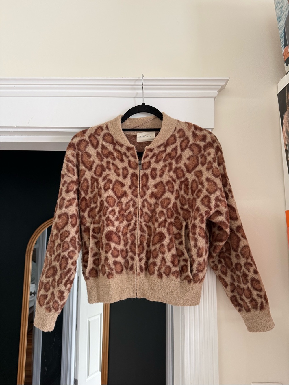 ESE O ESE Fuzzy Leopard Print Zip Bomber Jacket | Size XS